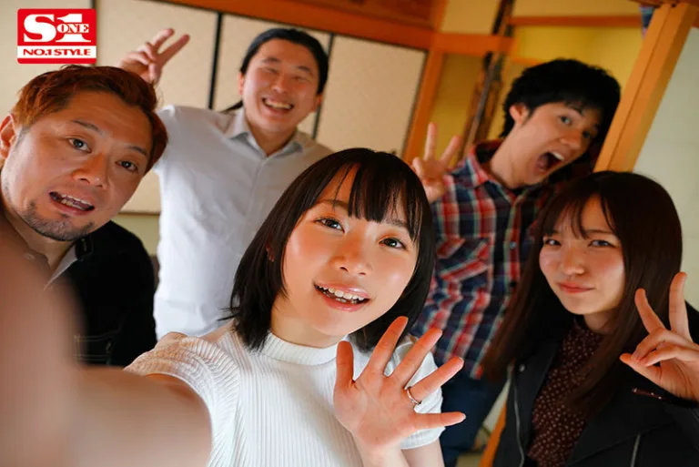 真面目な妻が酔ったふりで社員と乱交４P──研修旅行で裏の顔が暴かれる背徳NTRセックス